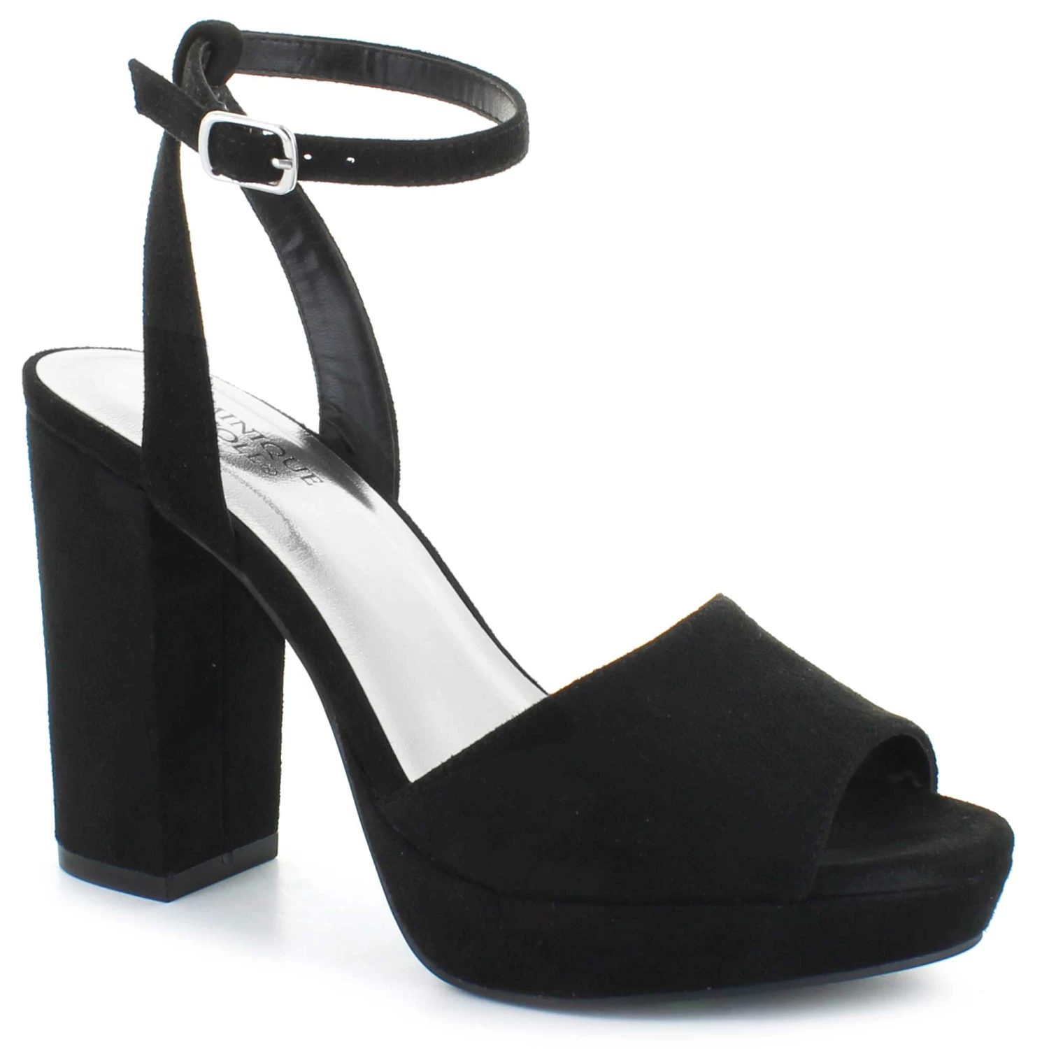 Dominique Nicole Rae