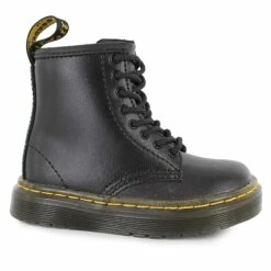 Dr. Martens Zavala